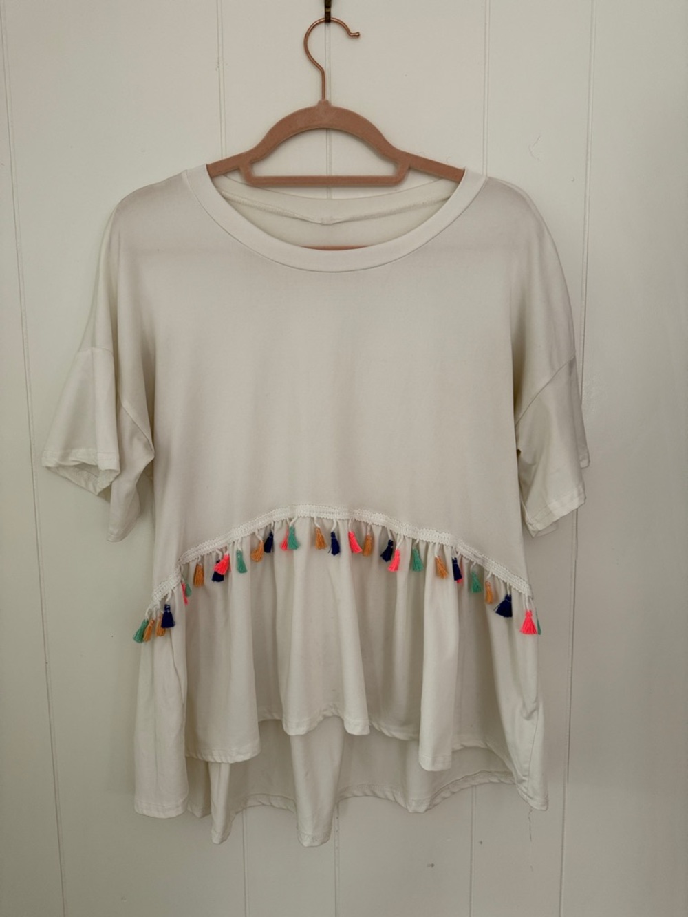 White Short Sleeve Tassel Trim Tee